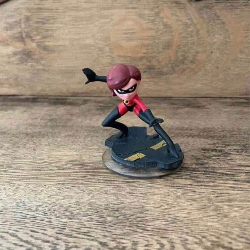 Disney Infinity incredible Mrs incredible Figure